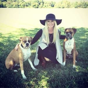 Meet your Posher, Jennifer